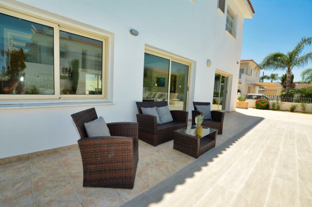 Blue Sea Villa Protaras Exteriér fotografie